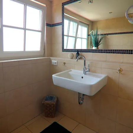 Ferienhaus Weisse Duene, Zinnowitz, Cleaning Included *
